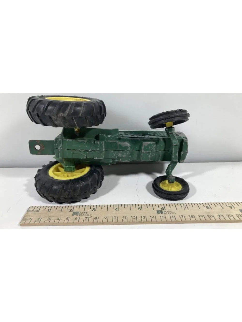 Ertl John Deere Utility Tractor #584 Diecast Toy Farm Vehicle 1:16 Heavy Wear